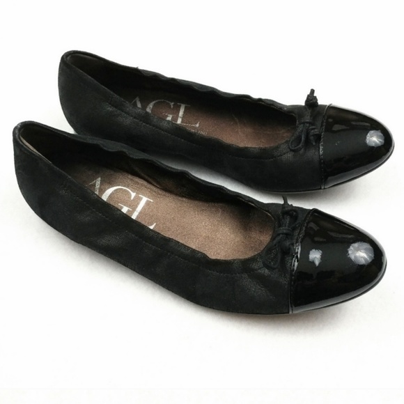 agl icon ballet flat